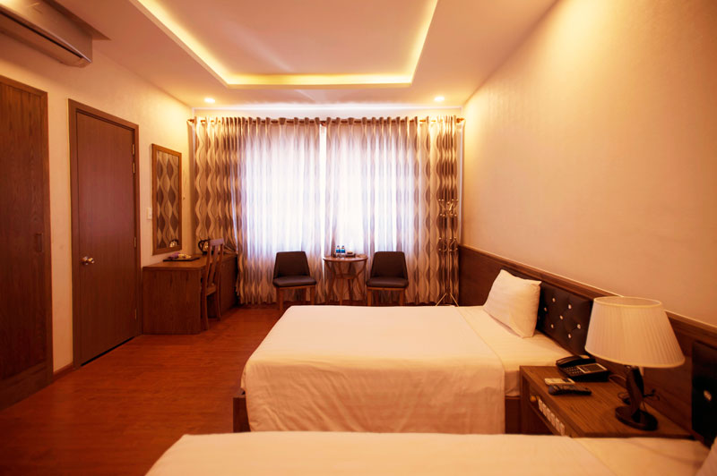 phòng khách sạn Phú Thọ quận 11 loại deluxe 2 giường