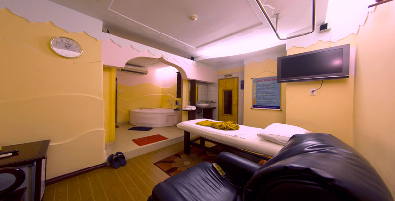 Phòng VIP Thái Lan dịch vụ massage Khách sạn Phú Thọ Quận 11